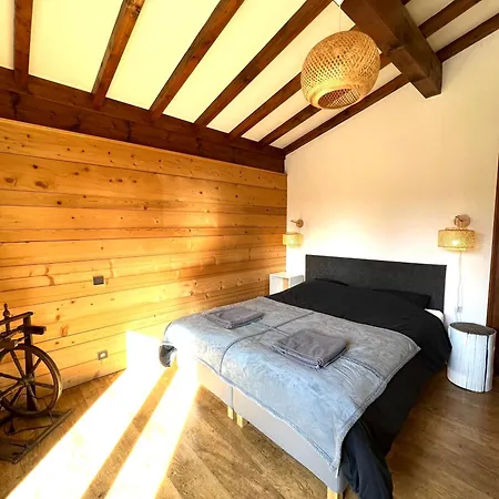 Arbois *